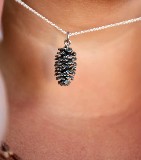 Sassi Design Hopeak&auml;py riipus oksidoitu